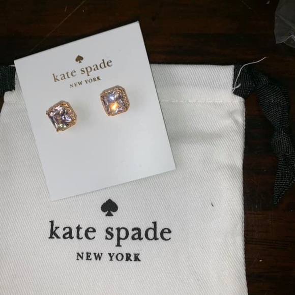 NEW Kate Spade Gold Tone Save the Date studs - Picture 3 of 4